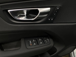 Volvo XC60 Plug-In Hybrid Core T8 AWD 2026