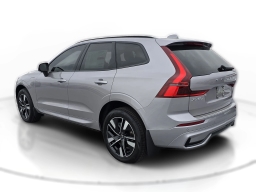 Volvo XC60 Plug-In Hybrid Core T8 AWD 2026