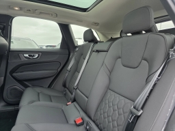 Volvo XC60 Plug-In Hybrid Core T8 AWD 2026