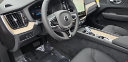 Volvo XC60 Plug-In Hybrid Core T8 AWD 2026