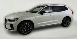 Volvo XC60 Plug-In Hybrid Ultra T8 AWD 2026