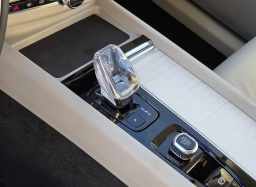 Volvo XC60 Plug-In Hybrid Ultra T8 AWD 2026