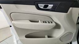 Volvo XC60 Plug-In Hybrid Ultra T8 AWD 2026