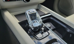 Volvo XC60 Plug-In Hybrid Ultra T8 AWD 2026