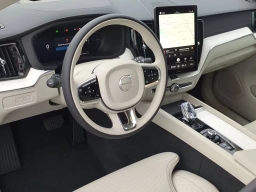 Volvo XC60 Plug-In Hybrid Ultra T8 AWD 2026