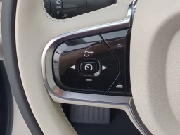 Volvo XC60 Plug-In Hybrid Ultra T8 AWD 2026