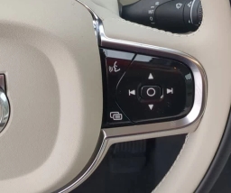 Volvo XC60 Plug-In Hybrid Ultra T8 AWD 2026