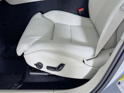 Volvo XC60 Plug-In Hybrid Ultra T8 AWD 2026