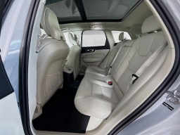 Volvo XC60 Plug-In Hybrid Ultra T8 AWD 2026