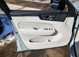 Volvo XC60 Plug-In Hybrid Ultra T8 AWD 2026