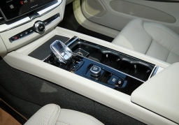 Volvo XC60 Plug-In Hybrid Ultra T8 AWD 2026