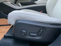 Volvo XC40 Plus B4 FWD 2026