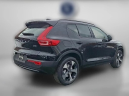 Volvo XC40 Plus B4 FWD 2026