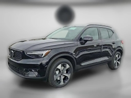 Volvo XC40 Plus B4 FWD 2026