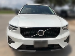 Volvo XC40 Core B4 FWD 2026