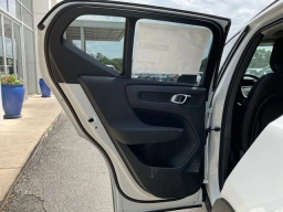 Volvo XC40 Core B4 FWD 2026