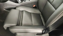 Volvo XC40 Plus B5 AWD 2026