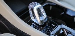Volvo XC40 Plus B5 AWD 2026