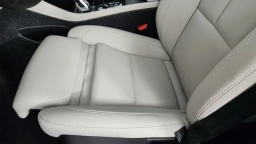 Volvo XC40 Plus B5 AWD 2026