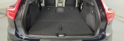 Volvo XC40 Plus B5 AWD 2026