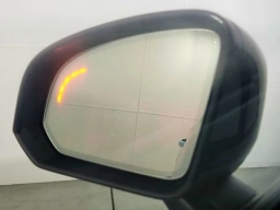 Volvo XC40 Plus B5 AWD 2026