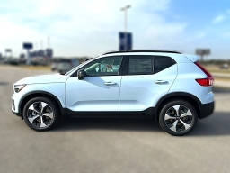 Volvo XC40 Plus B5 AWD 2026