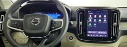 Volvo XC40 Plus B5 AWD 2026