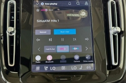 Volvo XC40 Plus B5 AWD 2026