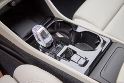 Volvo XC40 Plus B5 AWD 2026