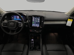 Volvo XC40 Plus B5 AWD 2026