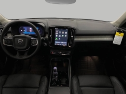 Volvo XC40 Plus B5 AWD 2026