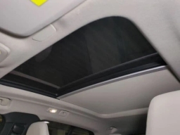 Volvo XC40 Plus B5 AWD 2026
