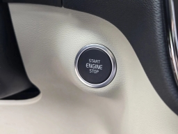 Volvo XC40 Plus B5 AWD 2026