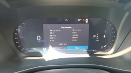Volvo XC40 Plus B5 AWD 2026