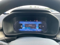 Volvo XC40 Plus B5 AWD 2026