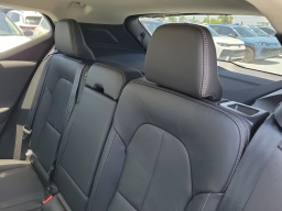 Volvo XC40 Plus B5 AWD 2026