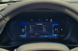 Volvo XC40 Plus B5 AWD 2026