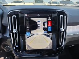 Volvo XC40 Ultra Black Edition B5 AWD 2026