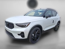 Volvo XC40 Ultra Black Edition B5 AWD 2026