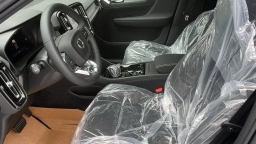 Volvo XC40 Ultra Black Edition B5 AWD 2026