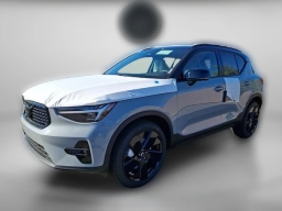 Volvo XC40 Ultra Black Edition B5 AWD 2026