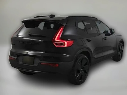 Volvo XC40 Ultra Black Edition B5 AWD 2026