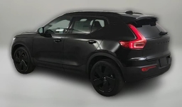Volvo XC40 Ultra Black Edition B5 AWD 2026