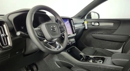 Volvo XC40 Ultra Black Edition B5 AWD 2026