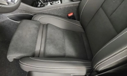 Volvo XC40 Ultra Black Edition B5 AWD 2026