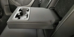 Volvo XC40 Ultra Black Edition B5 AWD 2026