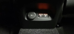 Volvo XC40 Ultra Black Edition B5 AWD 2026
