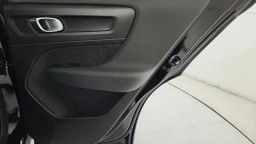 Volvo XC40 Ultra Black Edition B5 AWD 2026