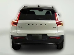 Volvo XC40 Ultra Black Edition B5 AWD 2026
