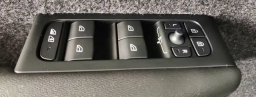 Volvo XC40 Ultra Black Edition B5 AWD 2026